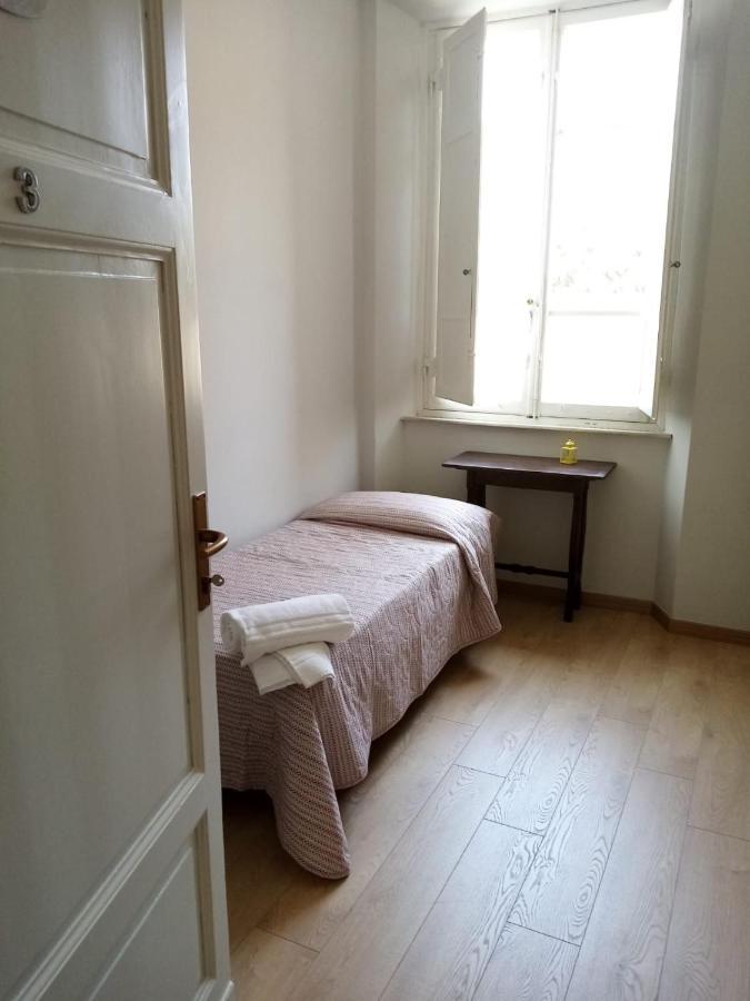 Bed & Breakfast Binario 5 Lucca